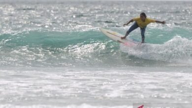 12 klub bersaing di area tempat grand final Kejuaraan Surfing Indonesia 2024